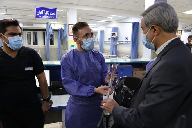 بازدید استاندار از بیمارستان سینا و تجلیل از پرستاران این مرکز