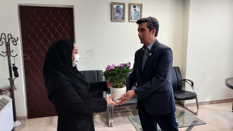 قدردانی از کارشناس بهداشت محیط بیمارستان به مناسبت روز جهانی بهداشت محیط